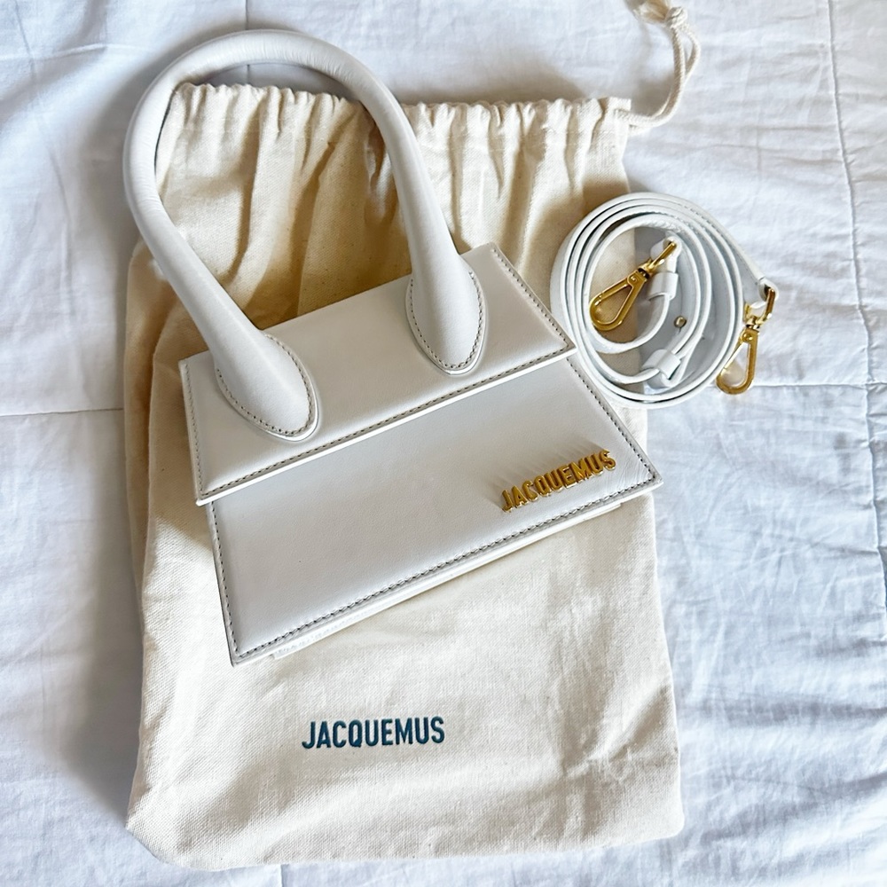 Authentic Jacquemus white le chiquito moyen